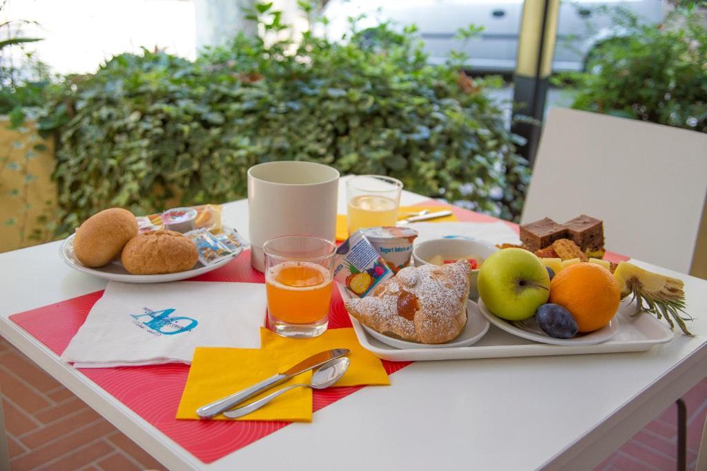 Ciccio Hotel 米萨诺阿德里亚蒂科 外观 照片